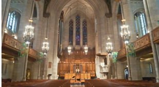 interior of 4th presbyterian church in chicago